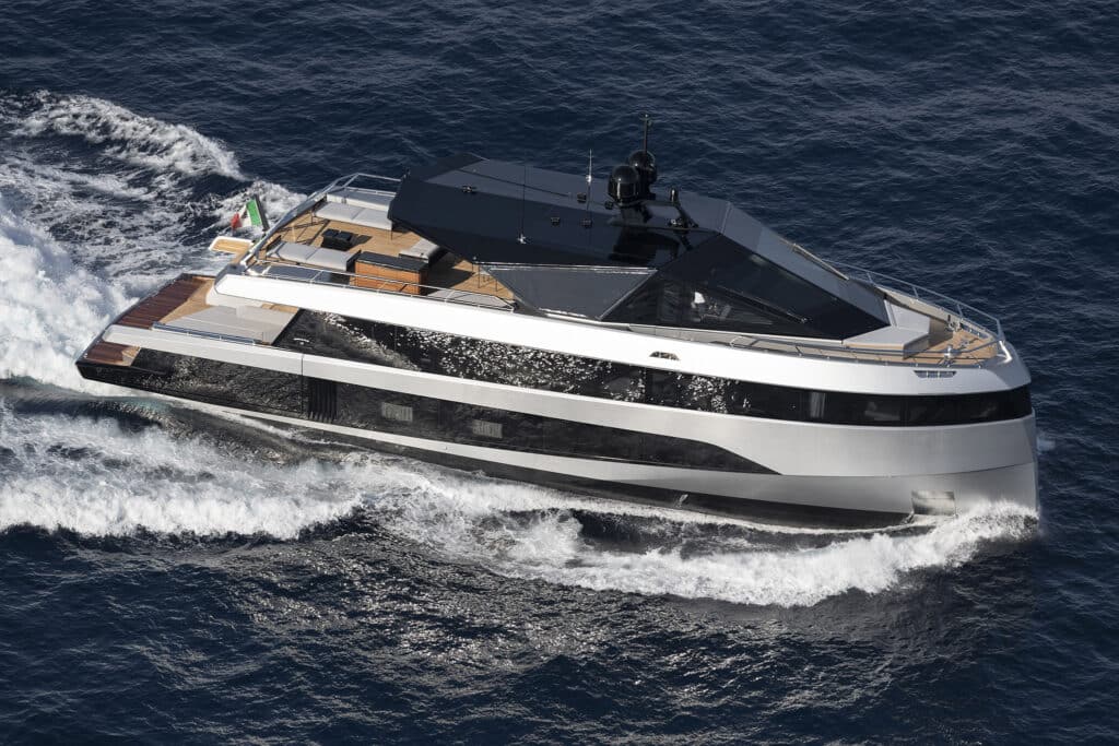 charter-bad-mutha-yacht