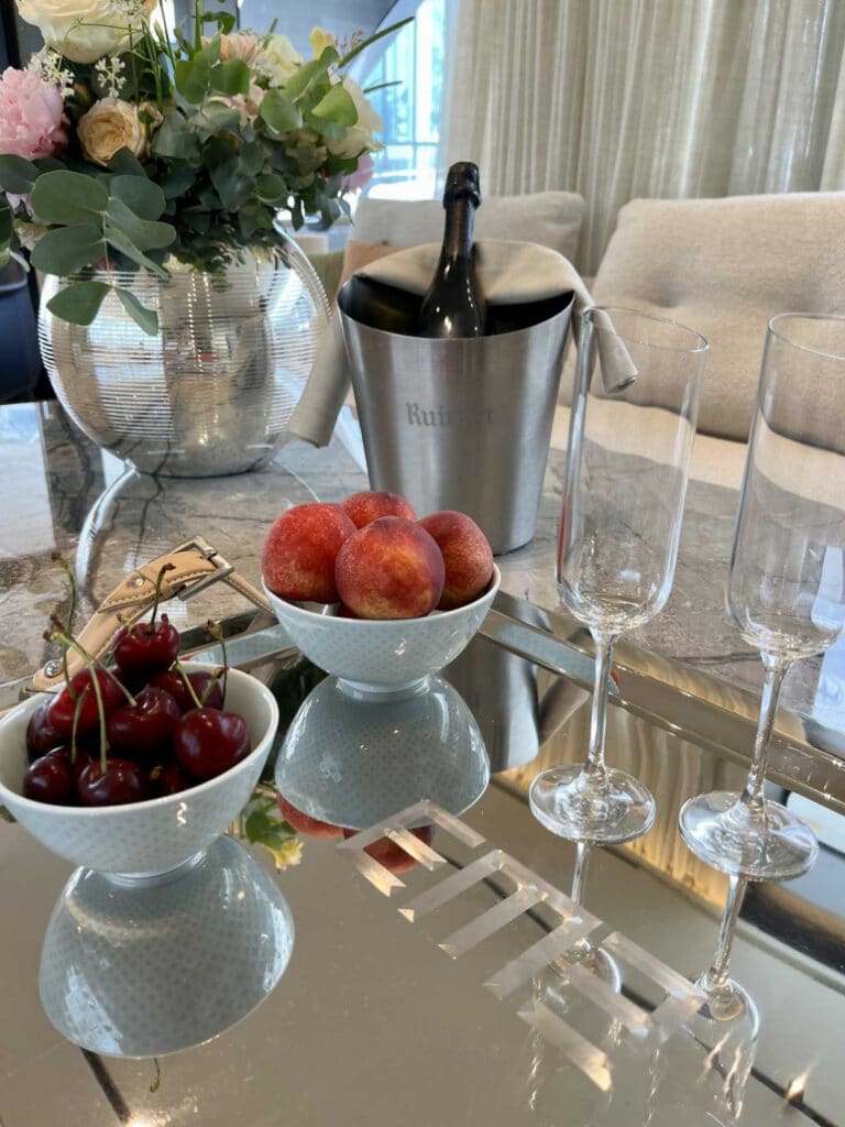 service-sd90-charter-773x1030