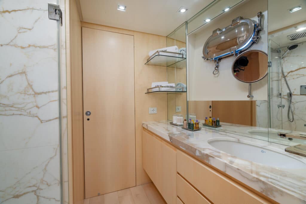 ATOM-Yacht for charter-28