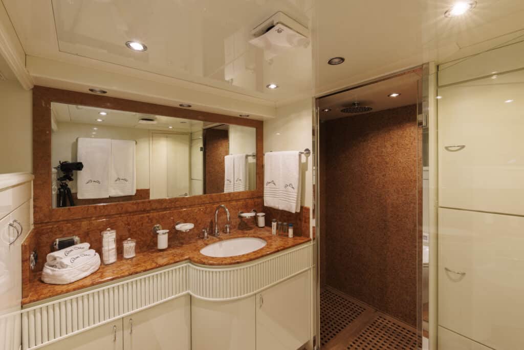 DCir_20230920_0170_45MP_JH10