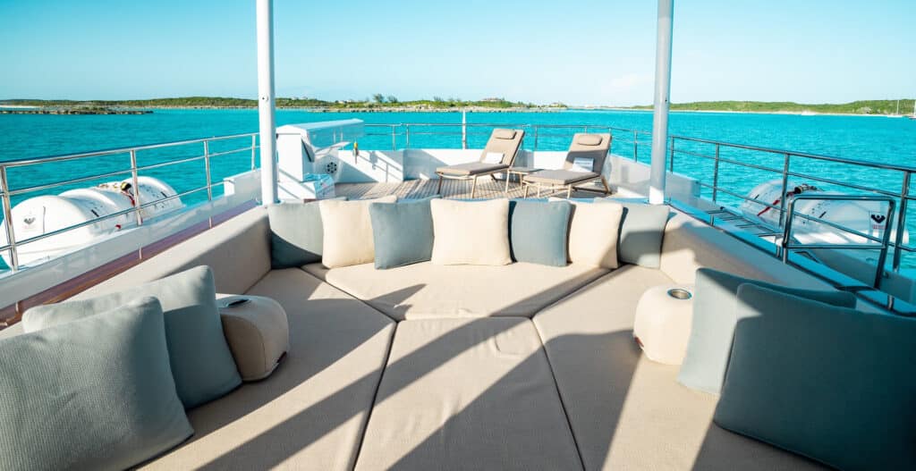 ONLY NOW_Yacht_Brochure_Broker_(no_crew)_V2-24