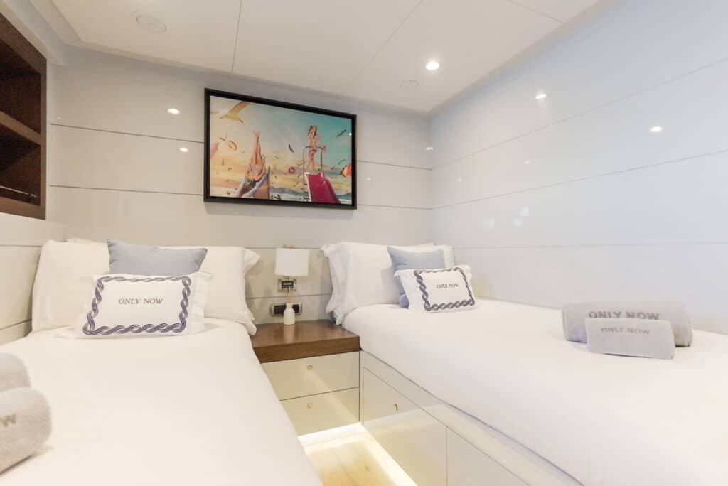 ONLY NOW_Yacht_Brochure_Broker_(no_crew)_V2-35