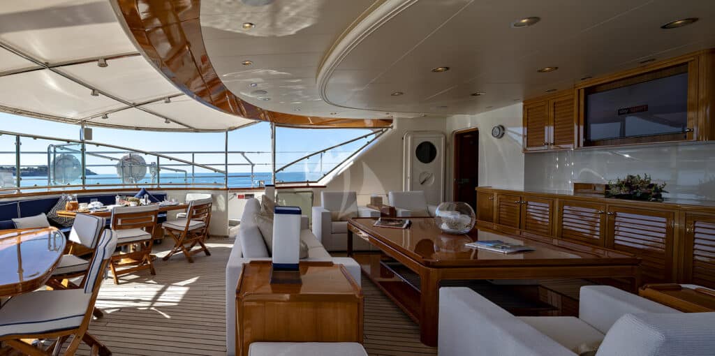 Perini53 cockpit coperto