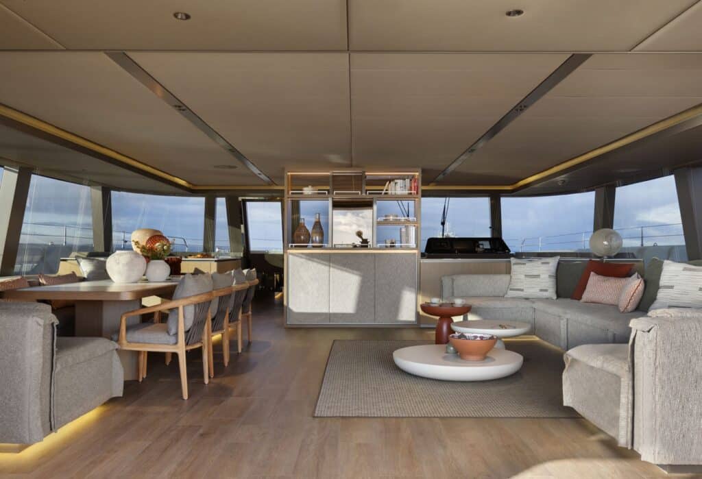 luxury-charter-yacht-otoctone-8