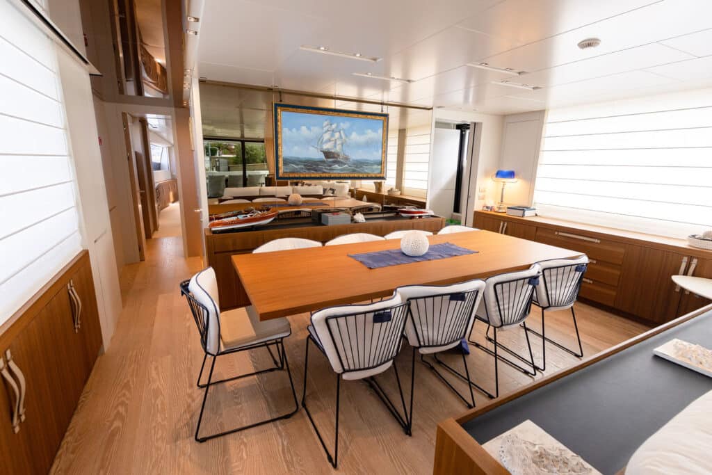 slcf_sl-106-vittoria-charter