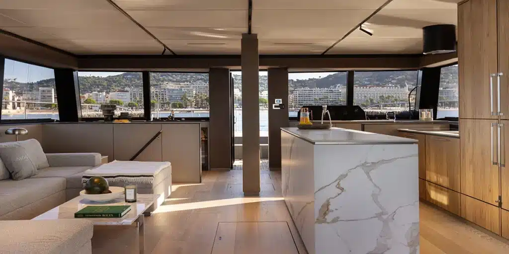 Full-moon-Moon-60-sailing-catamaran-for-charter-in-Balearic-island-full-salon