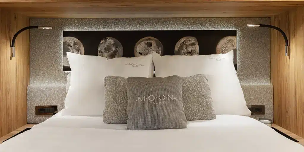 Full-moon-Moon-60-sailing-catamaran-for-charter-in-Balearic-islands-cabin