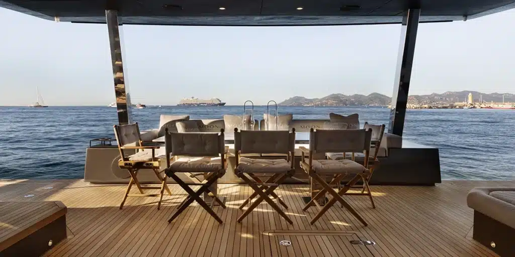 Full-moon-Moon-60-sailing-catamaran-for-charter-in-Balearic-islands-dinning-area-1