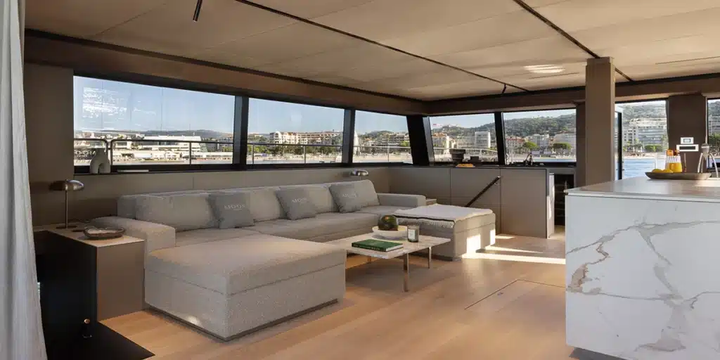 Full-moon-Moon-60-sailing-catamaran-for-charter-in-Balearic-islands-salon-in