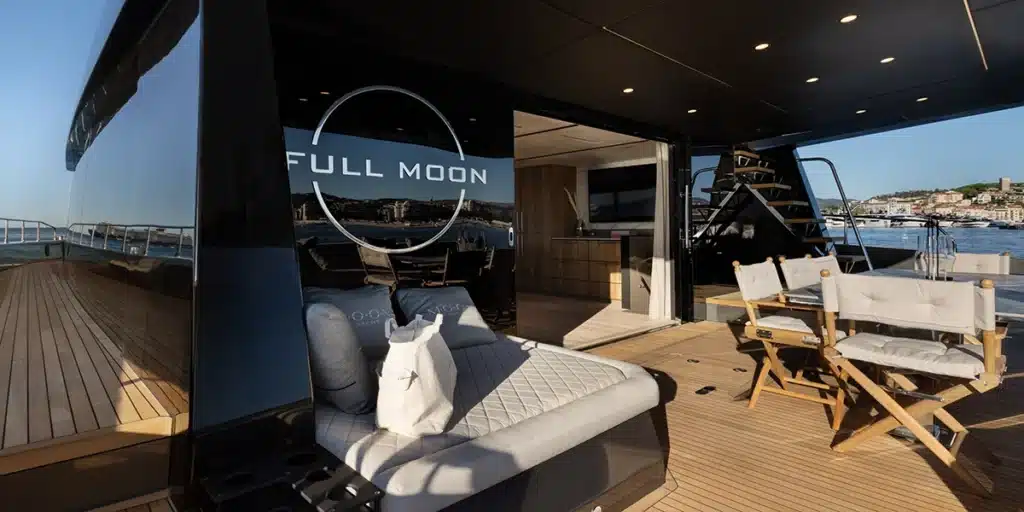 Full-moon-Moon-60-sailing-catamaran-for-charter-in-Balearic-islands-side-deck