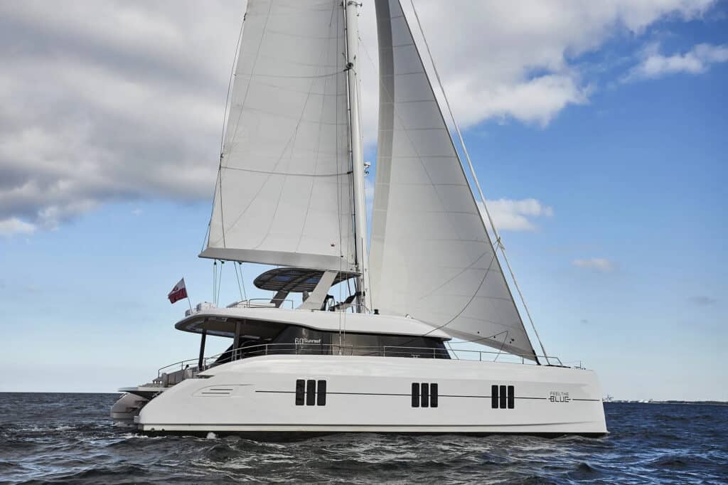 101 Luxury sailing catamaran OYA (sistership)