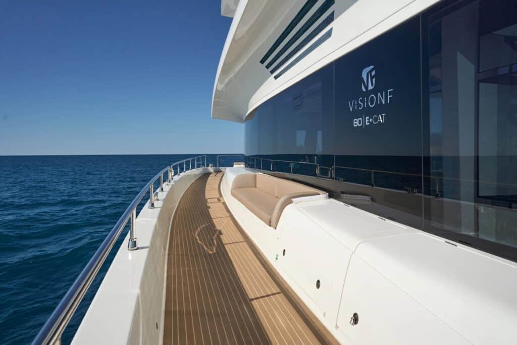 Sidedeck Relaxation Area 01