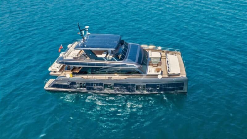 Catamarano Sunreef 80 Power Eco TESNI