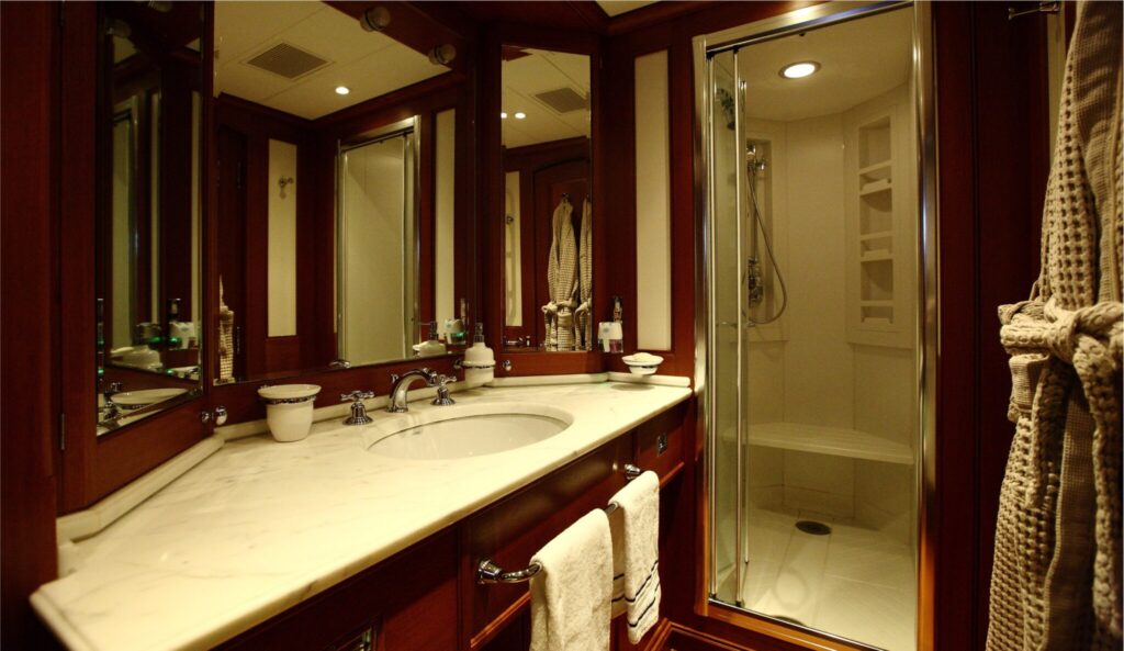 Heritage-M-Interior-bathroom-03-yacht-for-charter-west-coast-international-scaled
