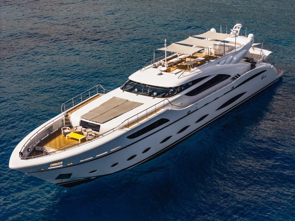 charter-fast-and-furious-yacht-verdeblu